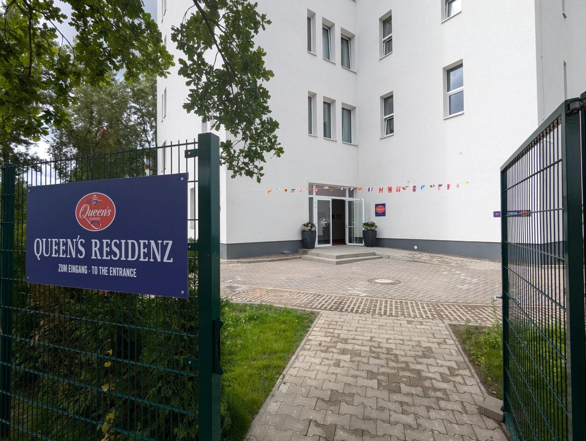 Hotel Queens Residenz *